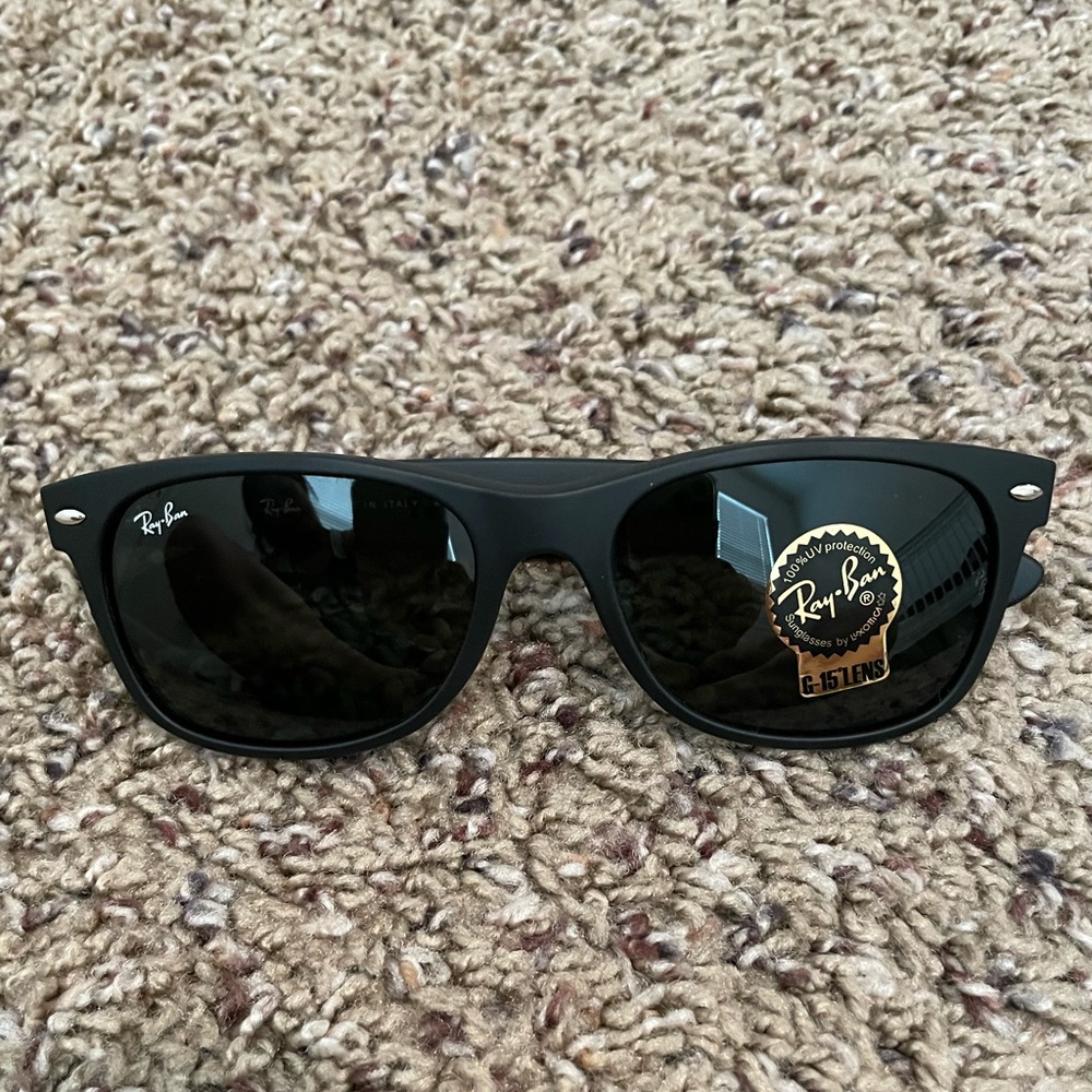 Ray-ban new wayfarer-rubber black